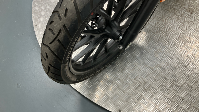 Honda GB350S (25MY)